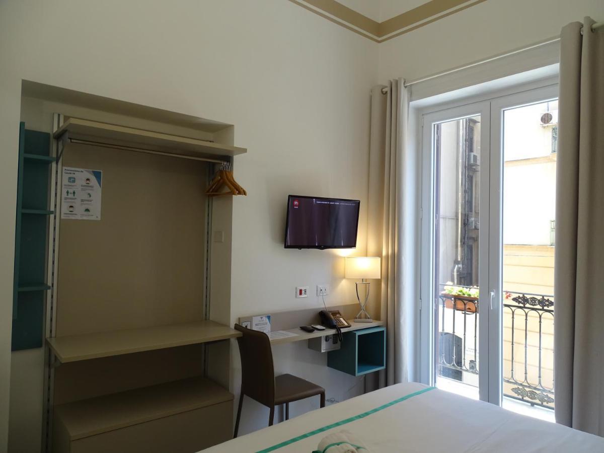 Le Quattro Stagioni - Rooms & Suites Palerme Extérieur photo