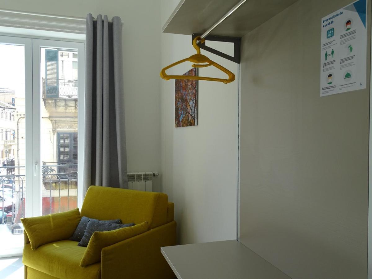 Le Quattro Stagioni - Rooms & Suites Palerme Extérieur photo