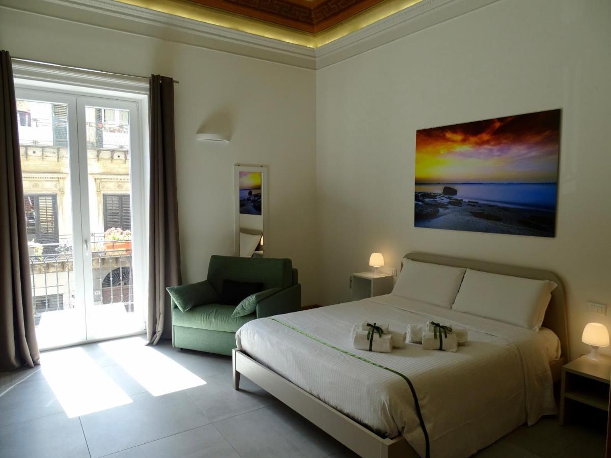 Le Quattro Stagioni - Rooms & Suites Palerme Extérieur photo