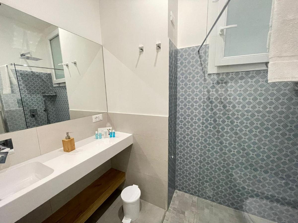 Le Quattro Stagioni - Rooms & Suites Palerme Extérieur photo