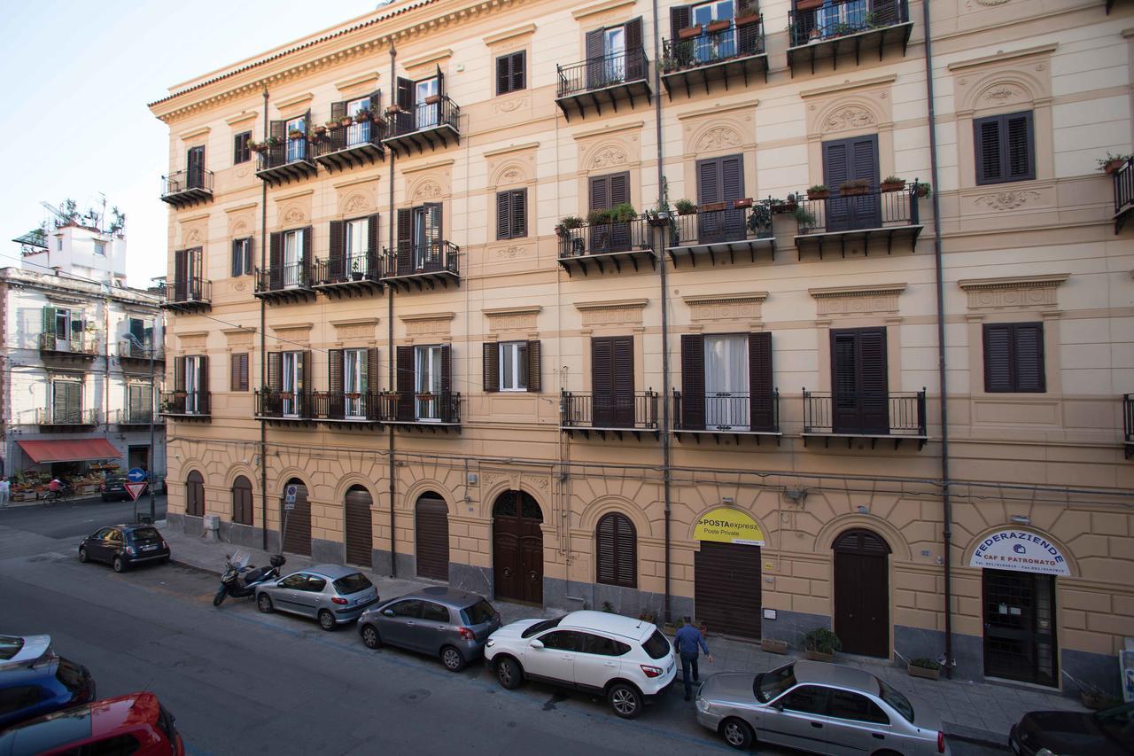 Le Quattro Stagioni - Rooms & Suites Palerme Extérieur photo
