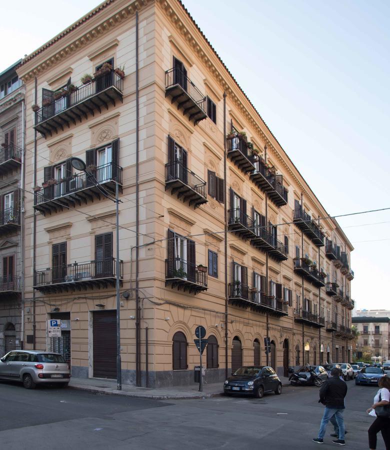 Le Quattro Stagioni - Rooms & Suites Palerme Extérieur photo