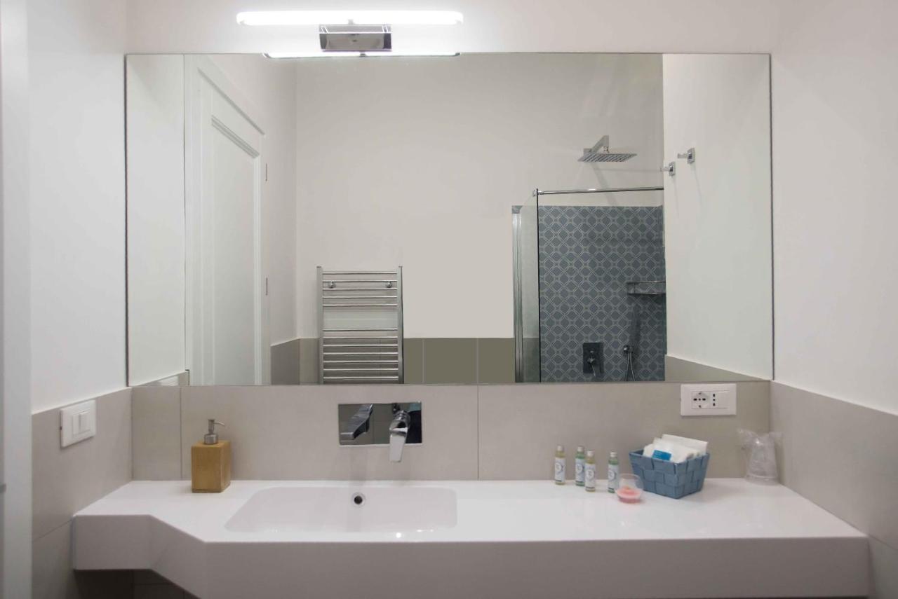 Le Quattro Stagioni - Rooms & Suites Palerme Extérieur photo